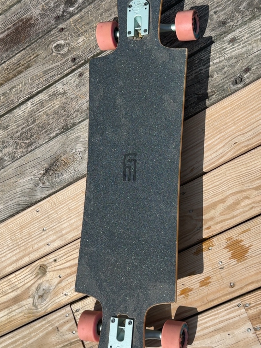 Landyachtz Longboard